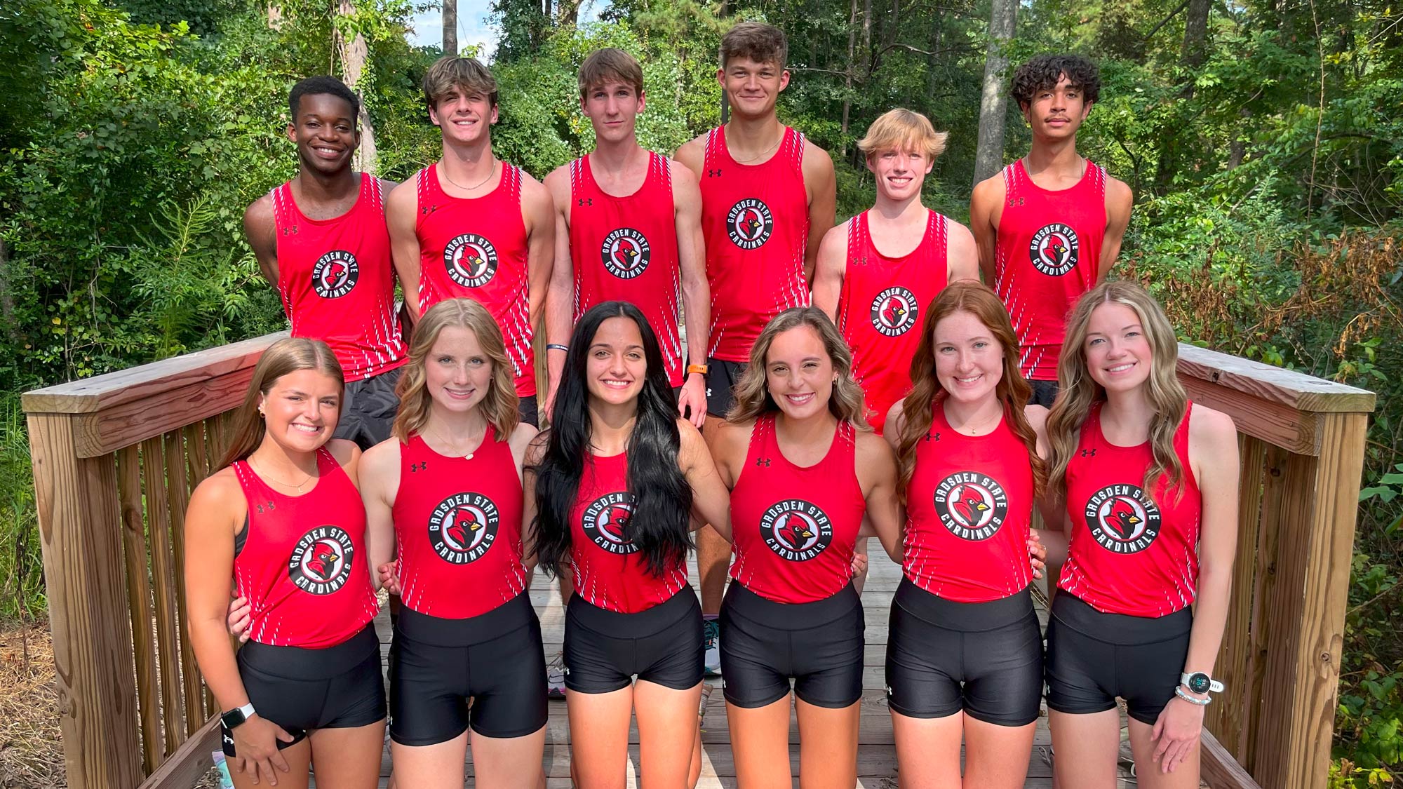 The 2023-24 Gadsden State Cross Country teams 
